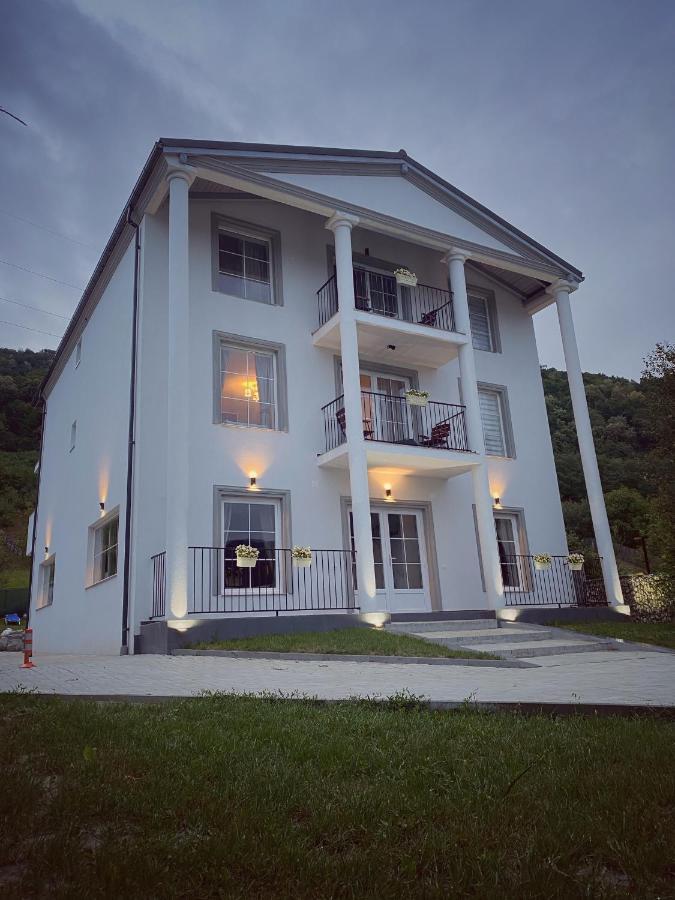 Green Hill Villa Călimăneşti Esterno foto